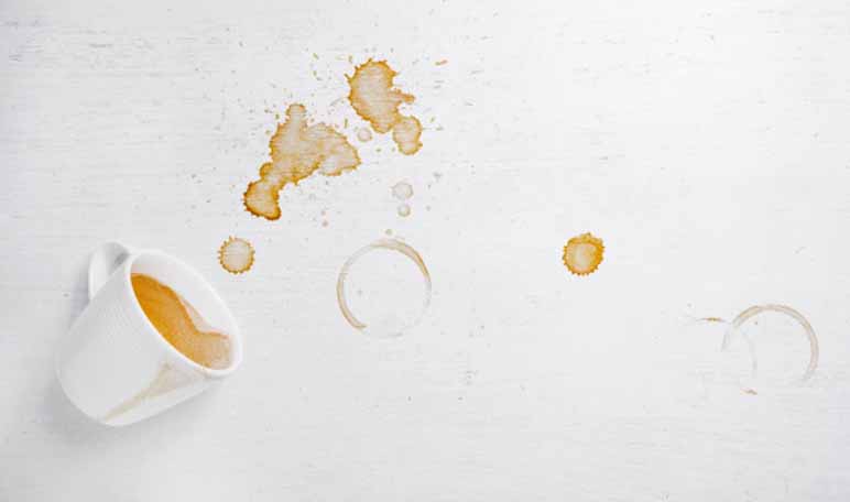 Cómo quitar las manchas de café con trucos caseros - Trucos de hogar caseros