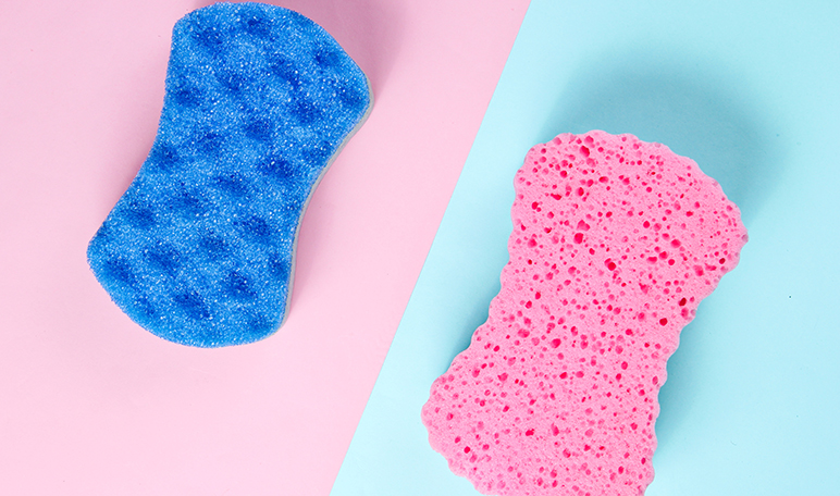 Cómo quitar el mal olor de la esponja con bicarbonato - Trucos de hogar
