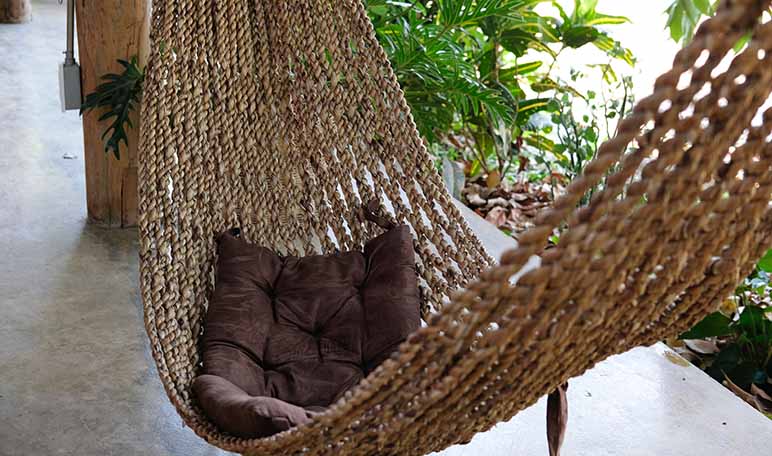 Cómo elegir los mejores muebles de exterior para decorar jardines y terrazas - Trucos de hogar caseros