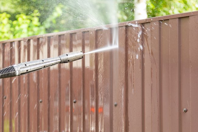 6 beneficios de tener una hidrolimpiadora en casa - Trucos de hogar caseros