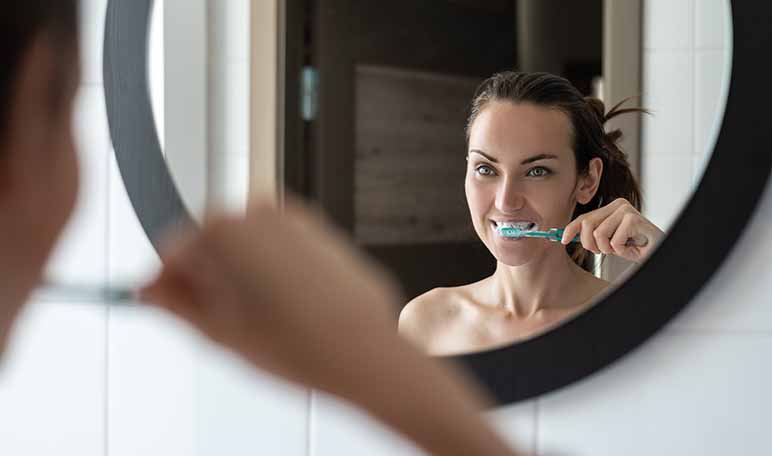 Cómo desinfectar el cepillo de dientes con vinagre - Trucos de hogar